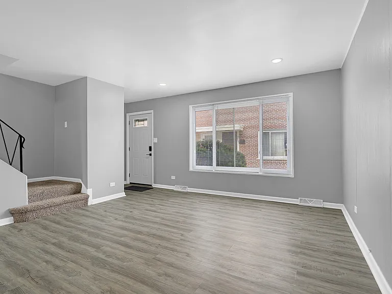 9457 Kenton Ave #F — Photo 5
