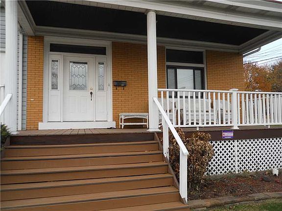 2nd image of 500 Stanford Ave