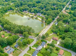 2032 Keheley Dr, Decatur, GA 30032