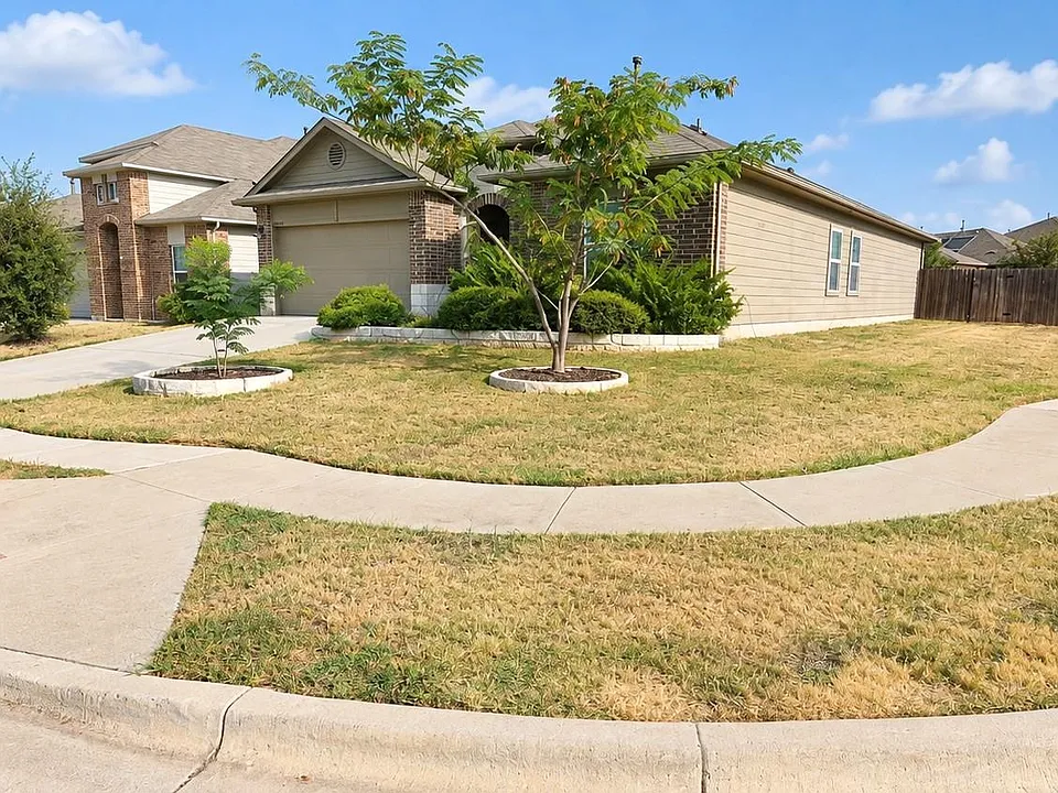 7024 Ranchito Dr
