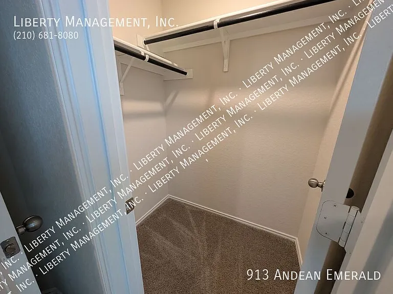 913 Andean Emerald — Photo 22
