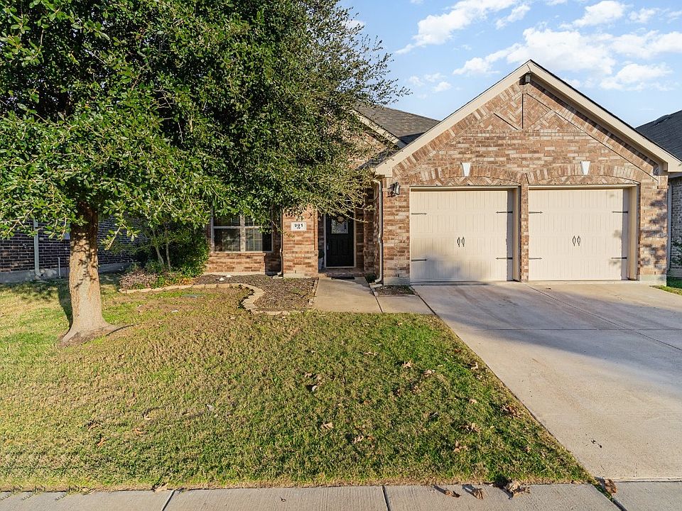 1st image of 901 Green Coral Dr