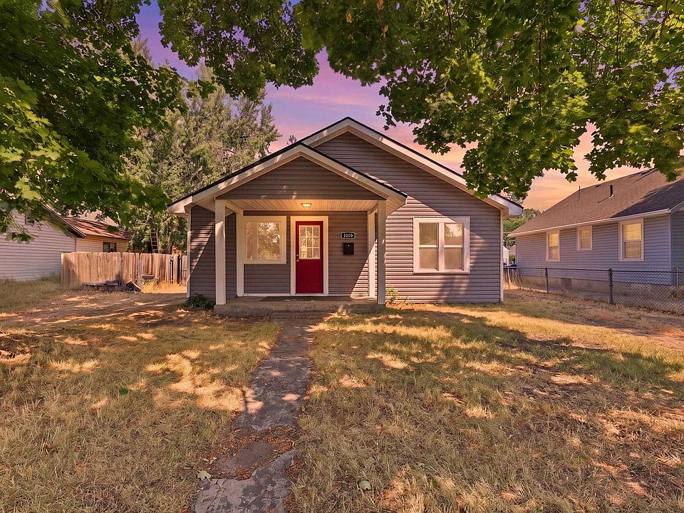 1st image of 4830 N Alameda Blvd