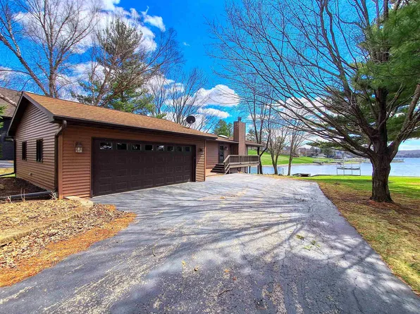 4-73 Driftwood Ct, Lanark, IL 61046