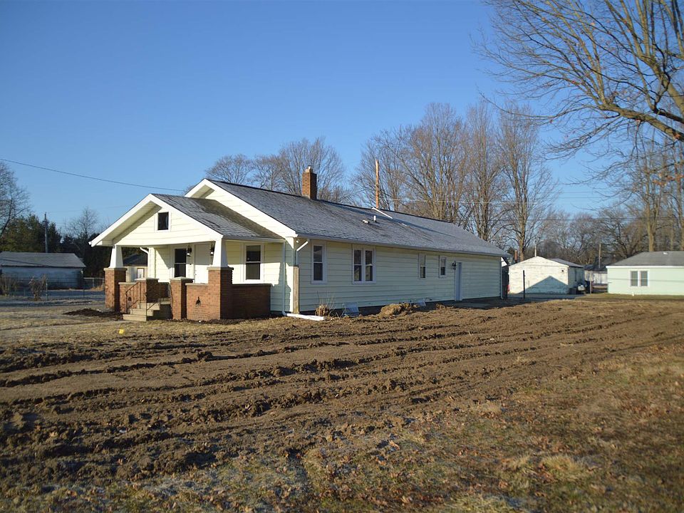 1st image of 301 N Olive St
