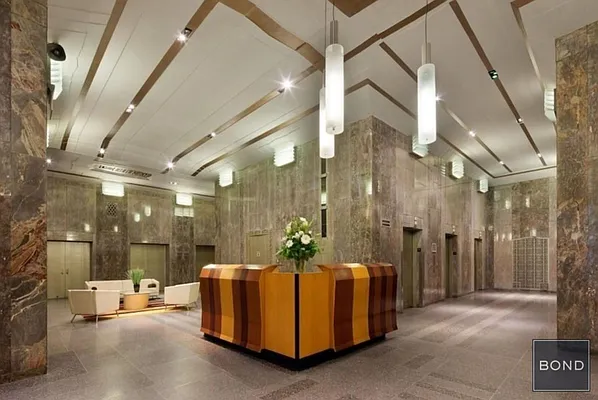 Rented by Bond New York | media 6