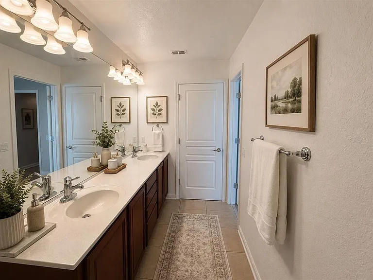 7714 Fairgrove Ave — Photo 13