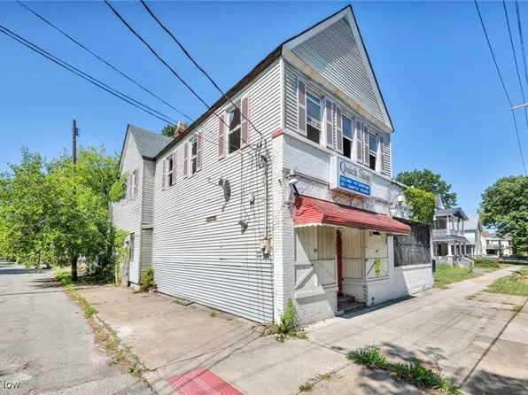 1054 E 71st St, Cleveland, OH 44103