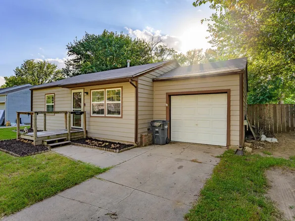 4539 S Oak Ave, Wichita, KS 67217