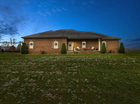 124 Meadow View Dr, Mount Sterling, KY 40353