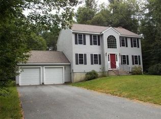 18 Apache Rd, Hubbardston, MA 01452
