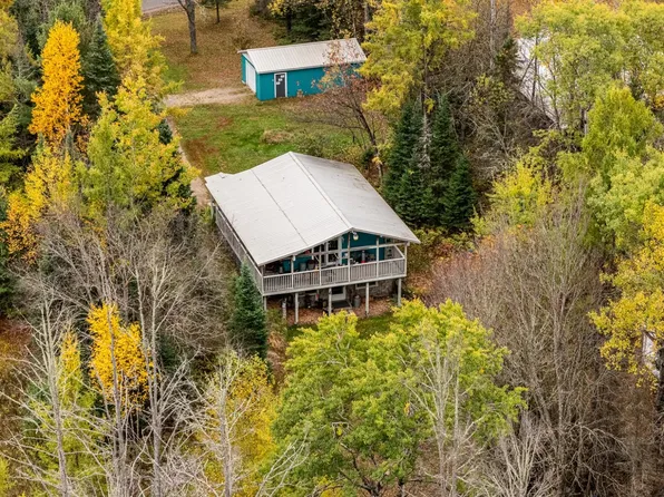 8076 Huff Ln, Alvin, WI 54542