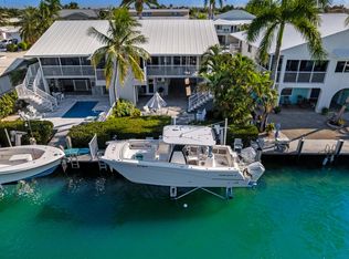 641 9th St, Key Colony Beach, FL 33051