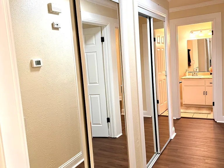 8815 Kelley Dr — Photo 7