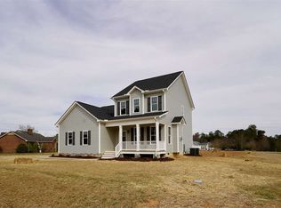 808 Shadow Lakes Dr, Willow Springs, NC 27592