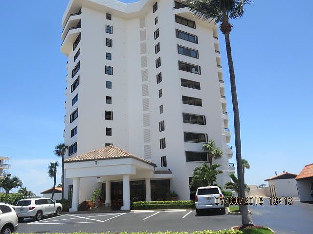 1st image of 600 Ocean Dr APT 4D