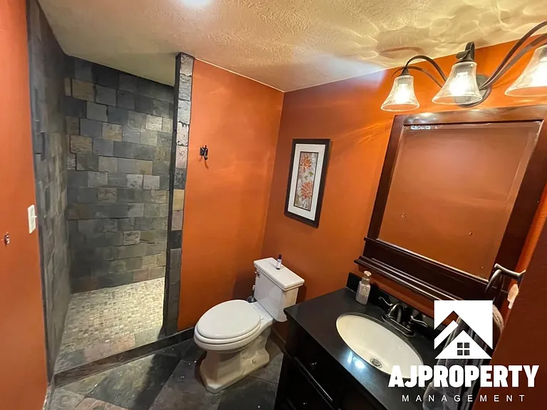 3105 S Dawley Cir — Photo 16