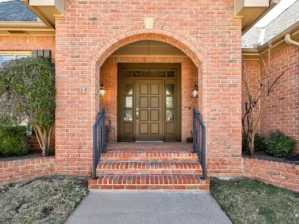 2925 NW 160th St, Edmond, OK 73013