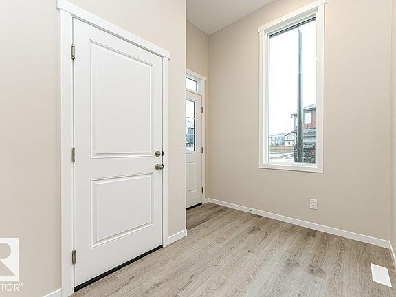 2nd image of 2616 158th St SW