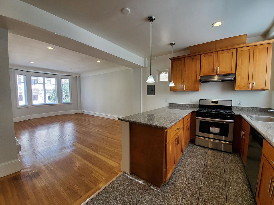 1st image of 425 Hyde St APT 51