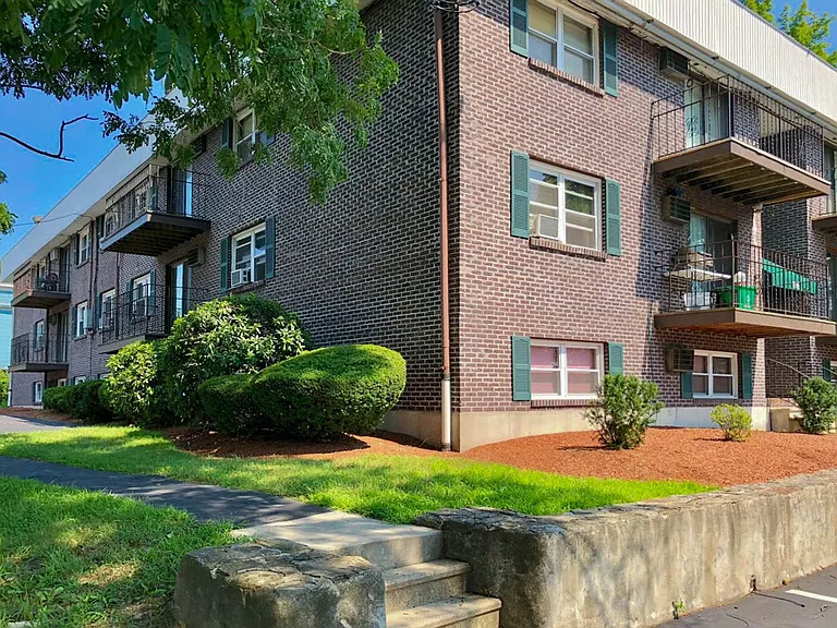 199 Aiken Ave — Photo 71