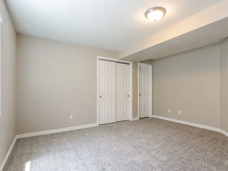 9908 Lewiston St — Photo 15