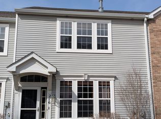 216 Springbrook Trl S, Oswego, IL 60543