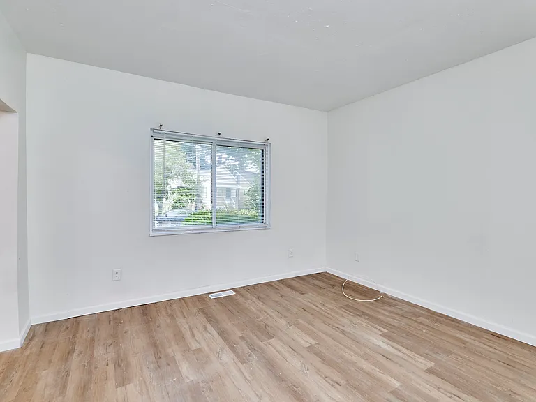 6625 Bartmer Ave — Photo 17