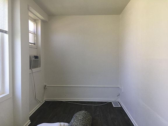 5th image of 1719 2nd St S APT 1