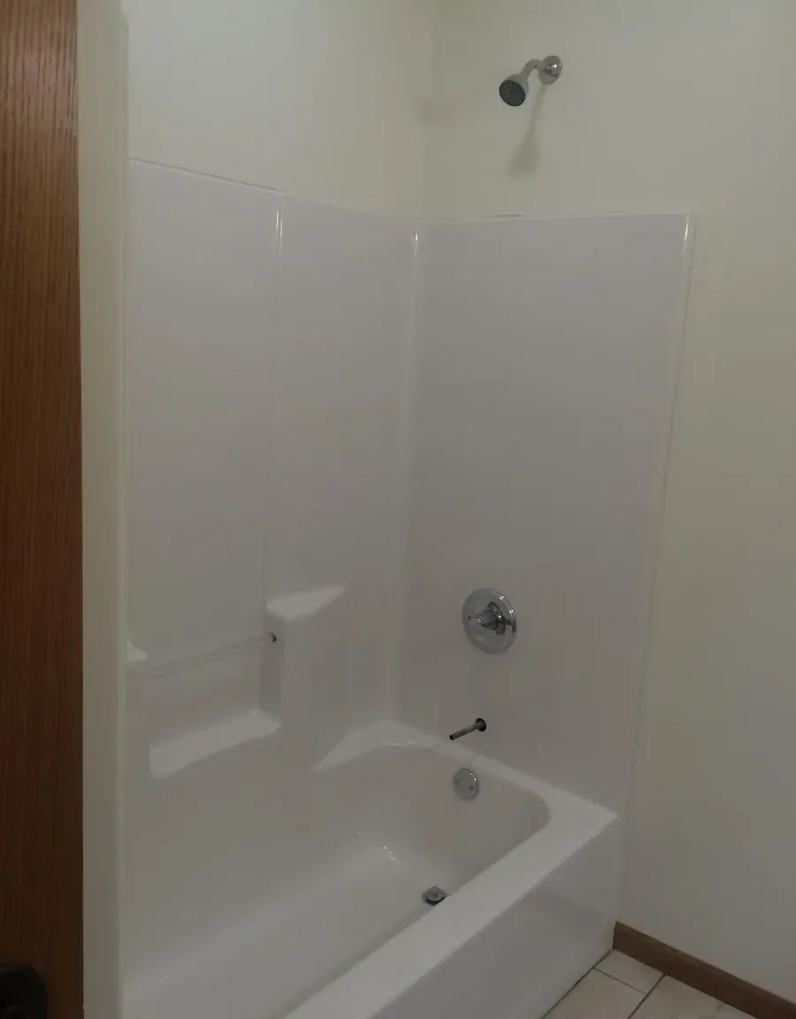 2 bed, 800 sqft, $900 — Photo 4