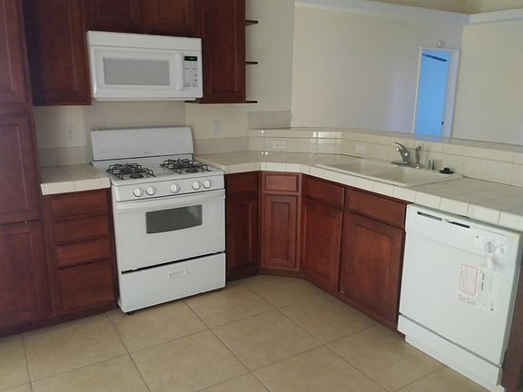 5th image of 9390 Vista Del Valle