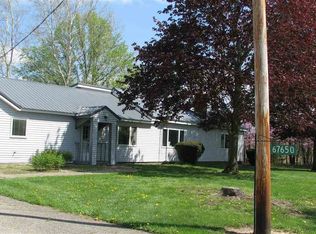 67650 Mulberry Rd, Lakeville, IN 46536