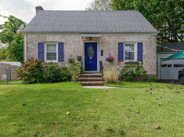 43 Michael Road, Hamden, CT 06514