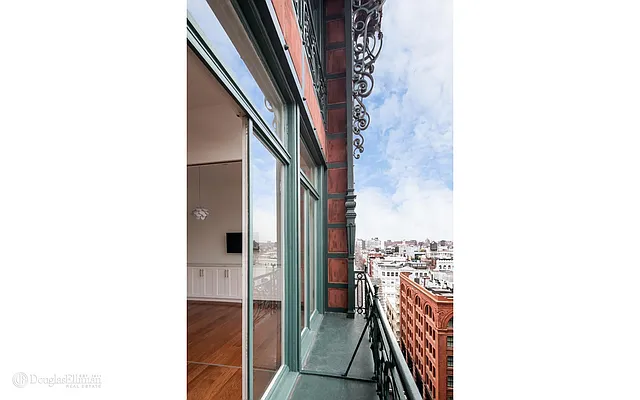 Rented by Douglas Elliman | media 32