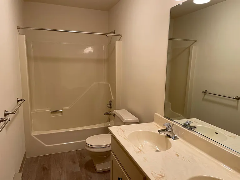 3216 W Reeve Dr W #12 — Photo 8