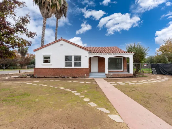 2246 W Hammond Ave, Fresno, CA 93728