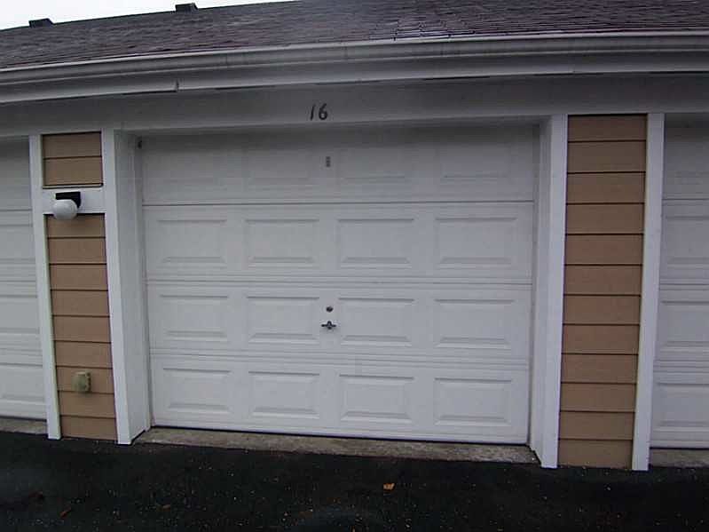 One Car Detached Garage