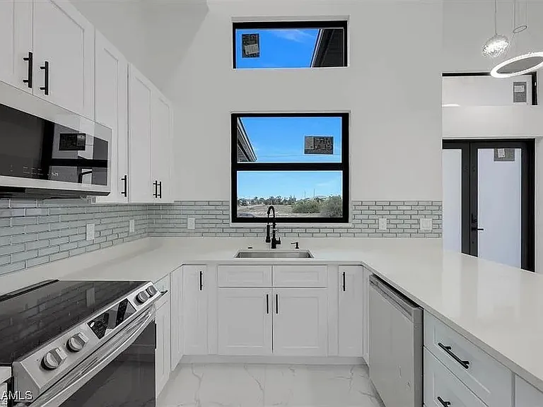 4206 NW 32nd St — Photo 6