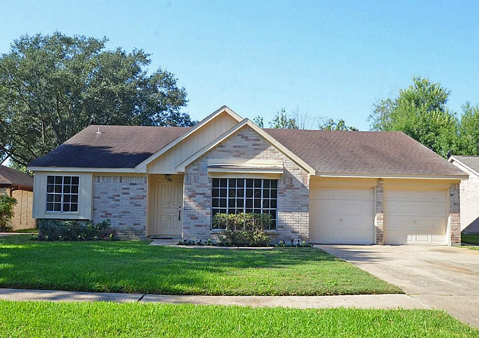 1st image of 214 Buckeye Dr