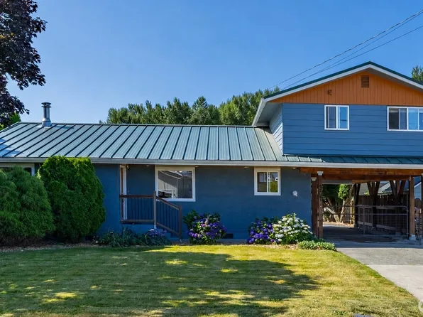 307 Lincoln Street, Everson, WA 98247