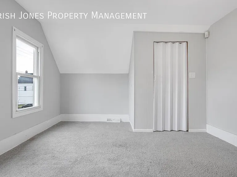 350 Herkimer St — Photo 20