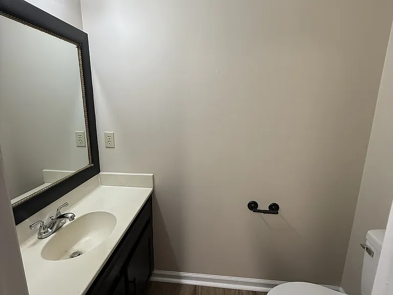 8611 Leatherwood Trl — Photo 16