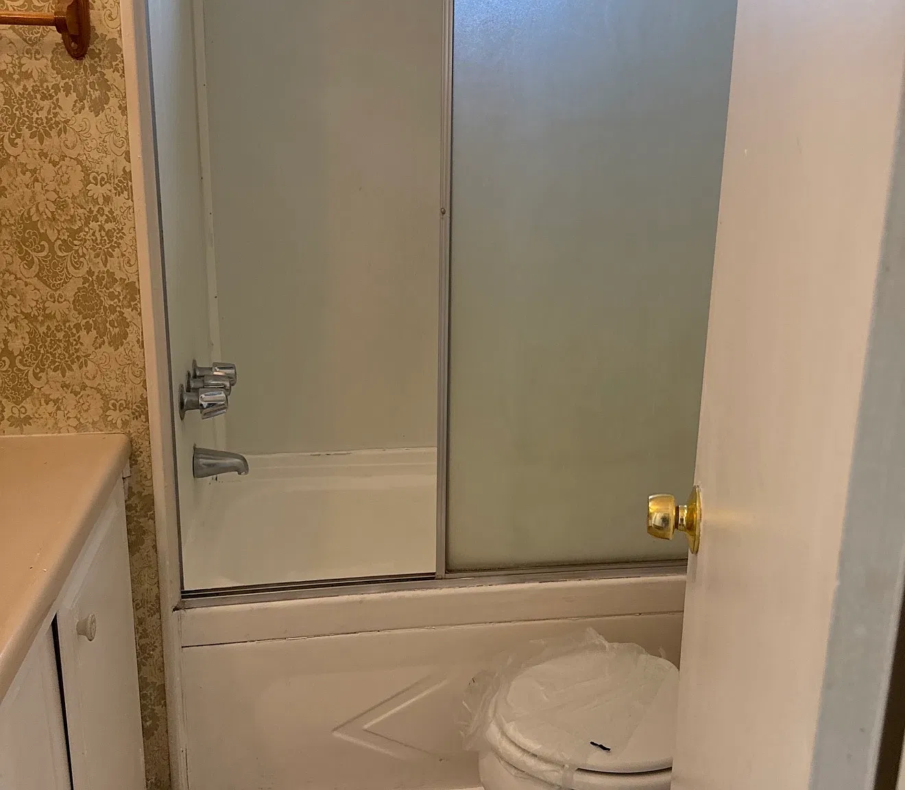 2 bed, 1104 sqft, $1,100 — Photo 3