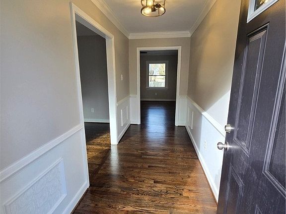 5th image of 8512 Chester Forest Ln