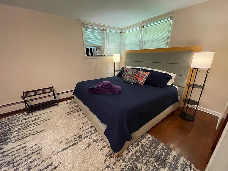 906 S Bellevue Ave — Photo 8