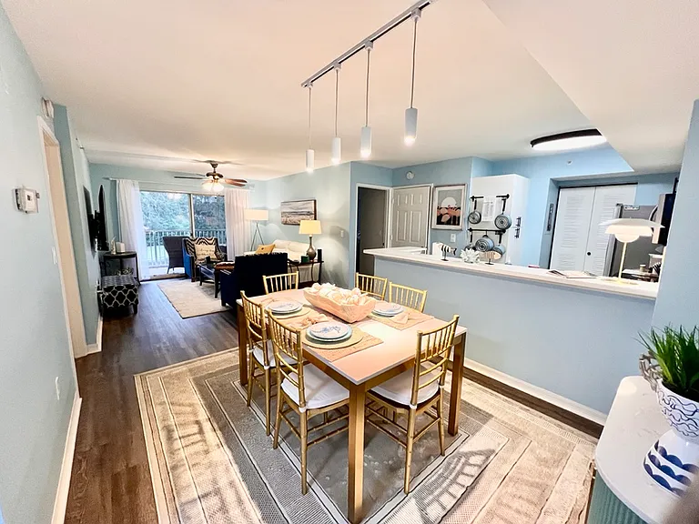 1590 S 42nd Cir #203 — Photo 7