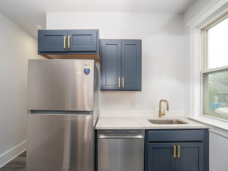 6187 Hecla St #1 — Photo 5