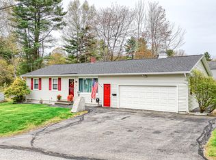 18 Burke Street, Farmingdale, ME 04344