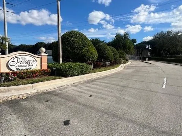 2251 NW 77th Way #201, Pembroke Pines, FL 33024