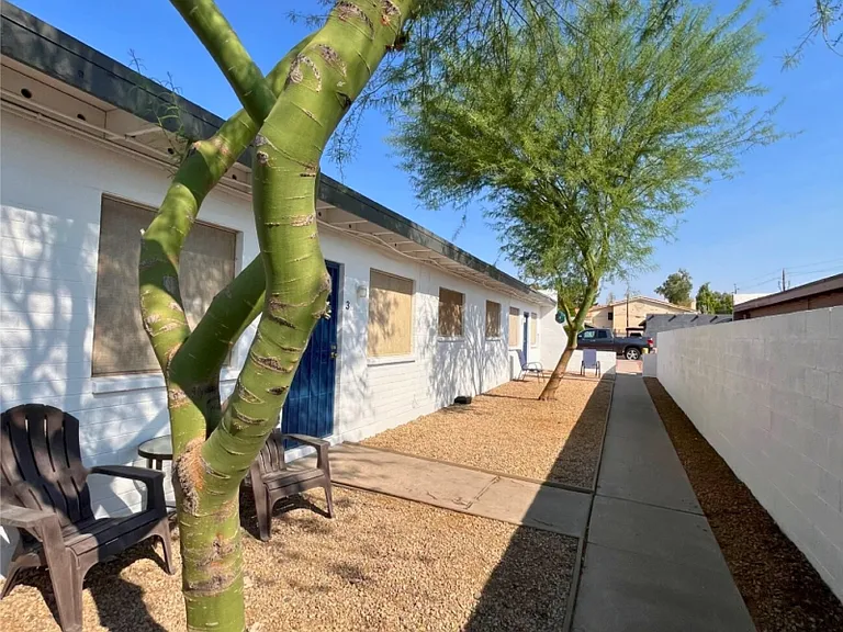 phoenix az apartments available